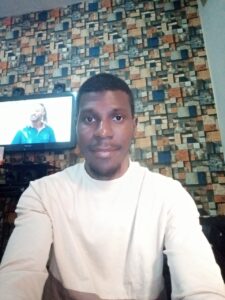 20251027184852251 225x300